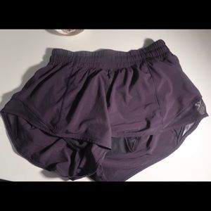Lululemon shorts (black) - Hotty Hot Shorts